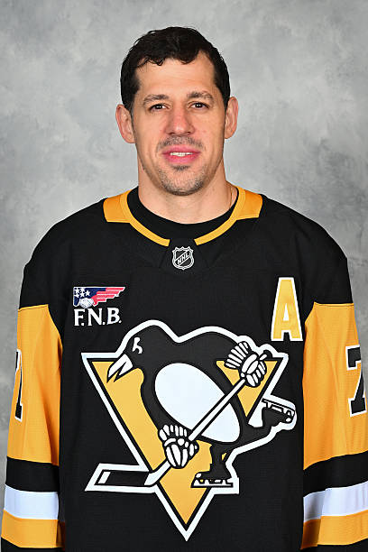 NHL Rumor Mill – October 2, 2025 | Spectors Hockey